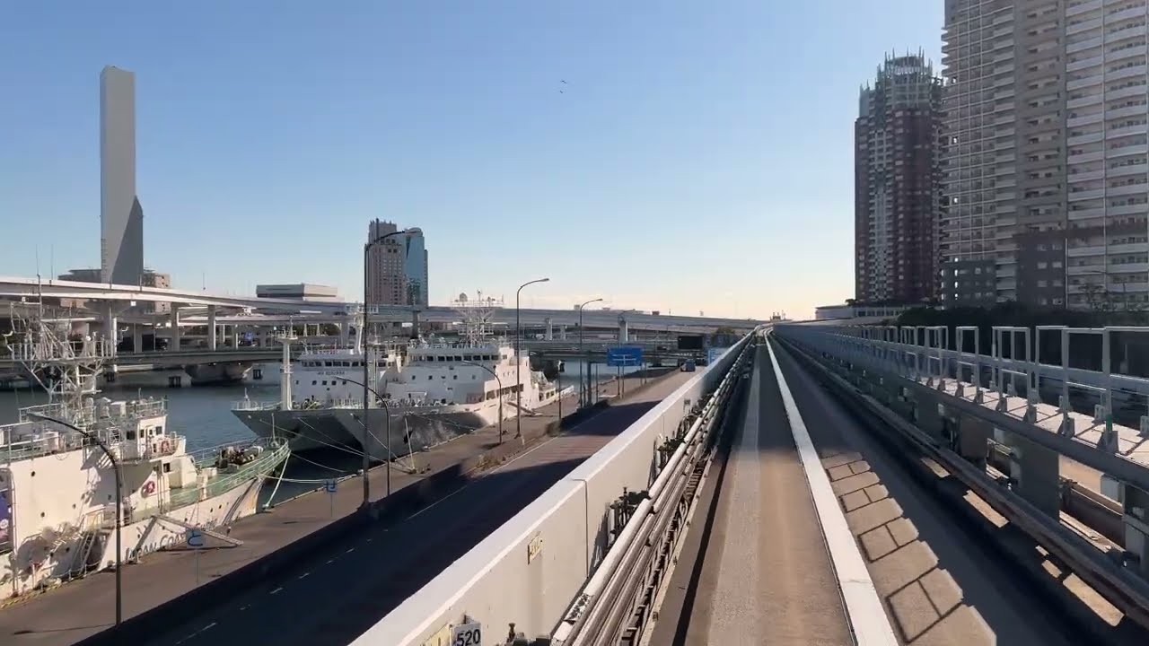 [Front View-4K] Yurikamome (Shimbashi⇒Toyosu - January 4, 2025)