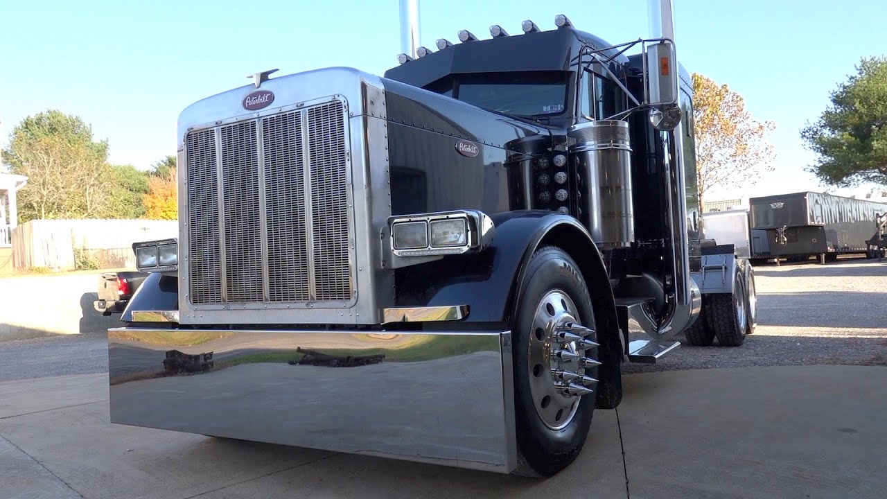 PETERBILT 379 GETS SOME BIG LIGHTING UPGRADES!!!