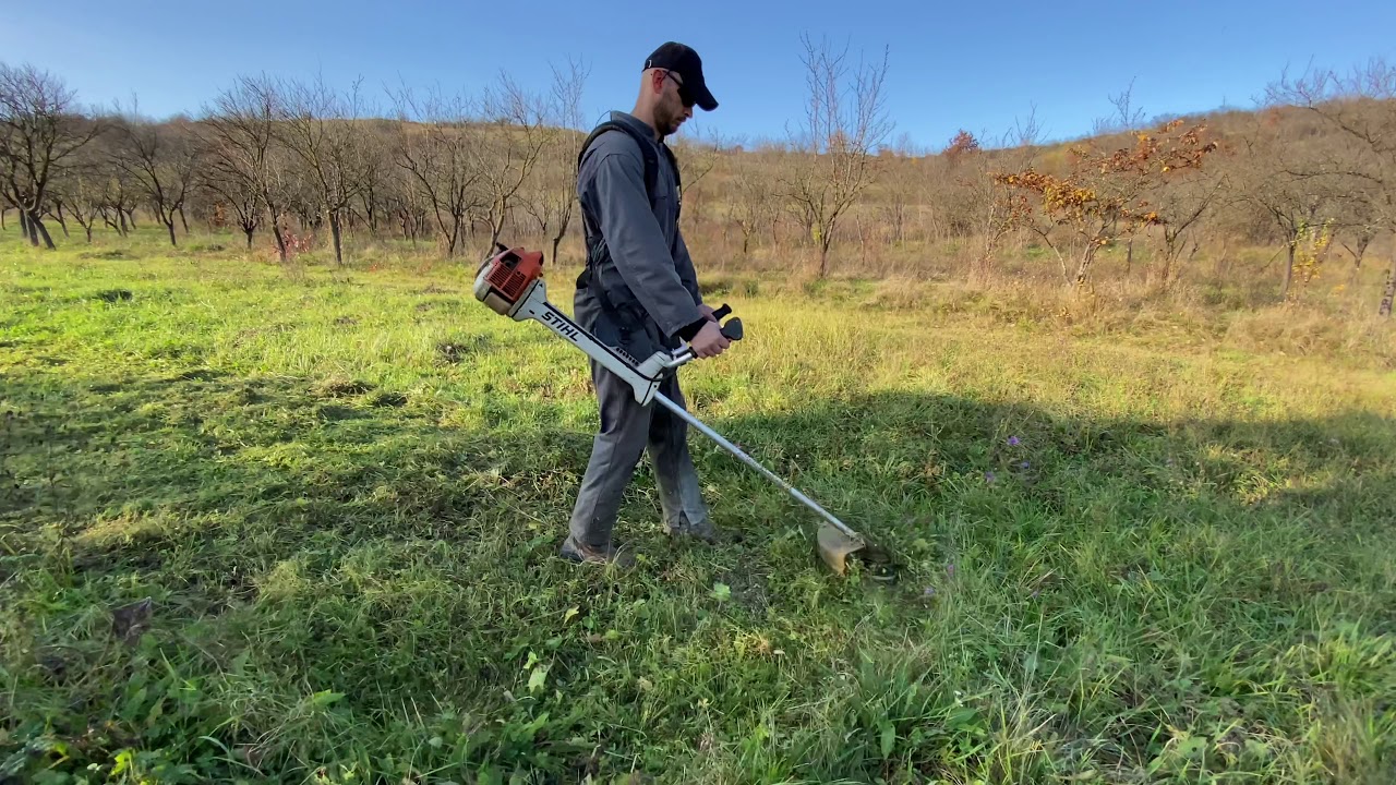 My 15 year’s old Stihl fs 300 it works like in his first day 😃.( motocoasa Stihl veche de 15 ani .)