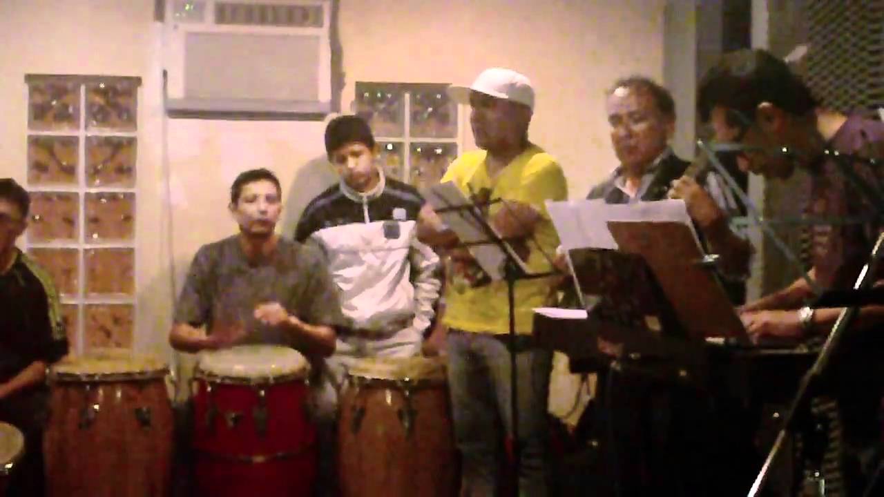 Somos Música César Zárate