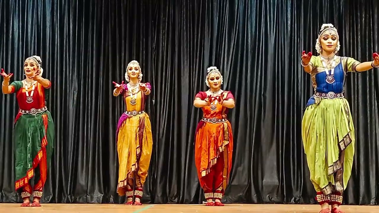 Kuchipudi / bharathanatyam / classical dance performance guruvayur 