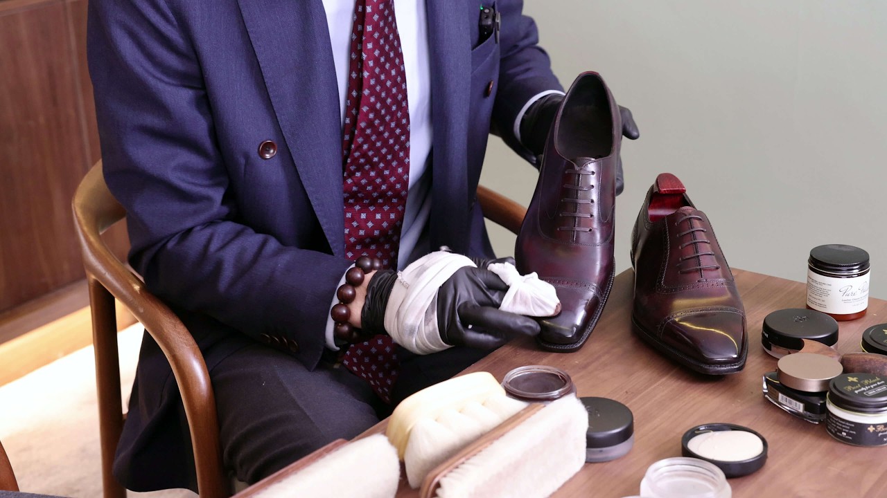 How an EXPERT Shines Shoes (ft. Champion Shoe Polisher Anders Sundström @arterton.london)