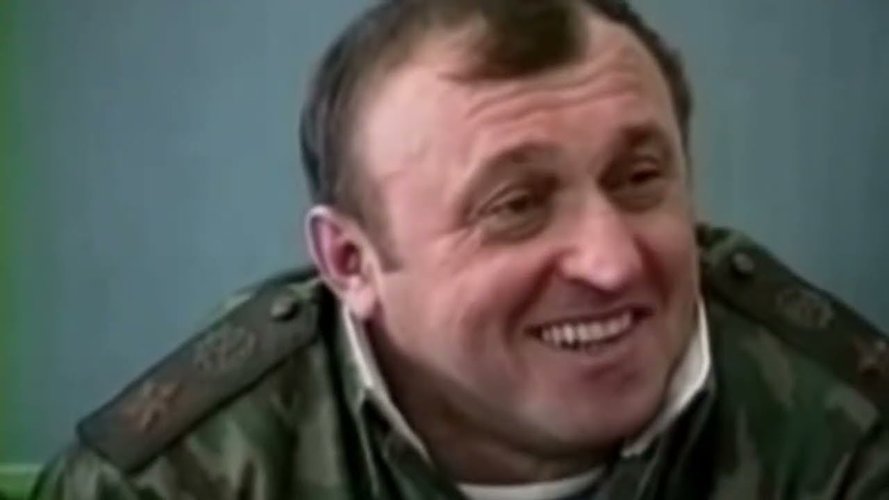 Лиза Умарова — Вставай, Россия!