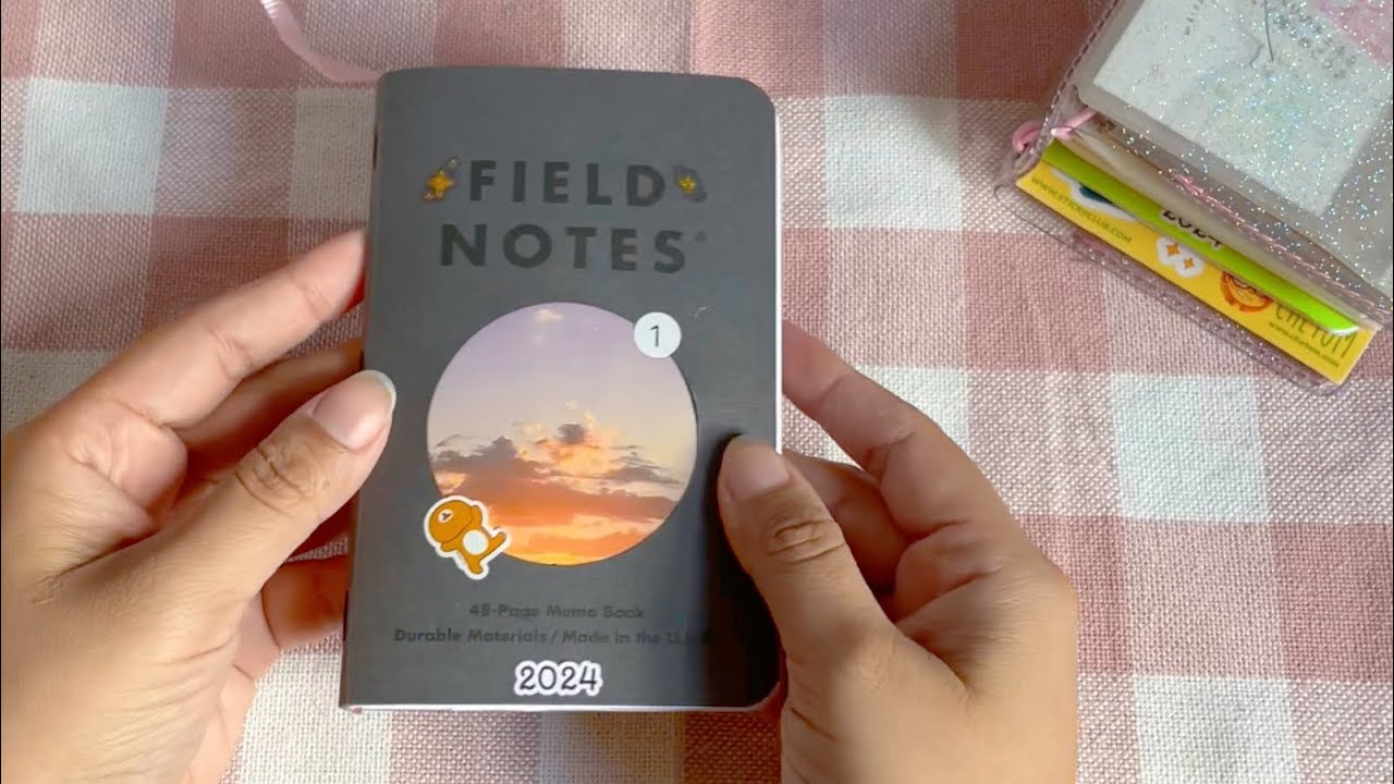 Little journal flip through 📔 Field Notes #1 (chatty)