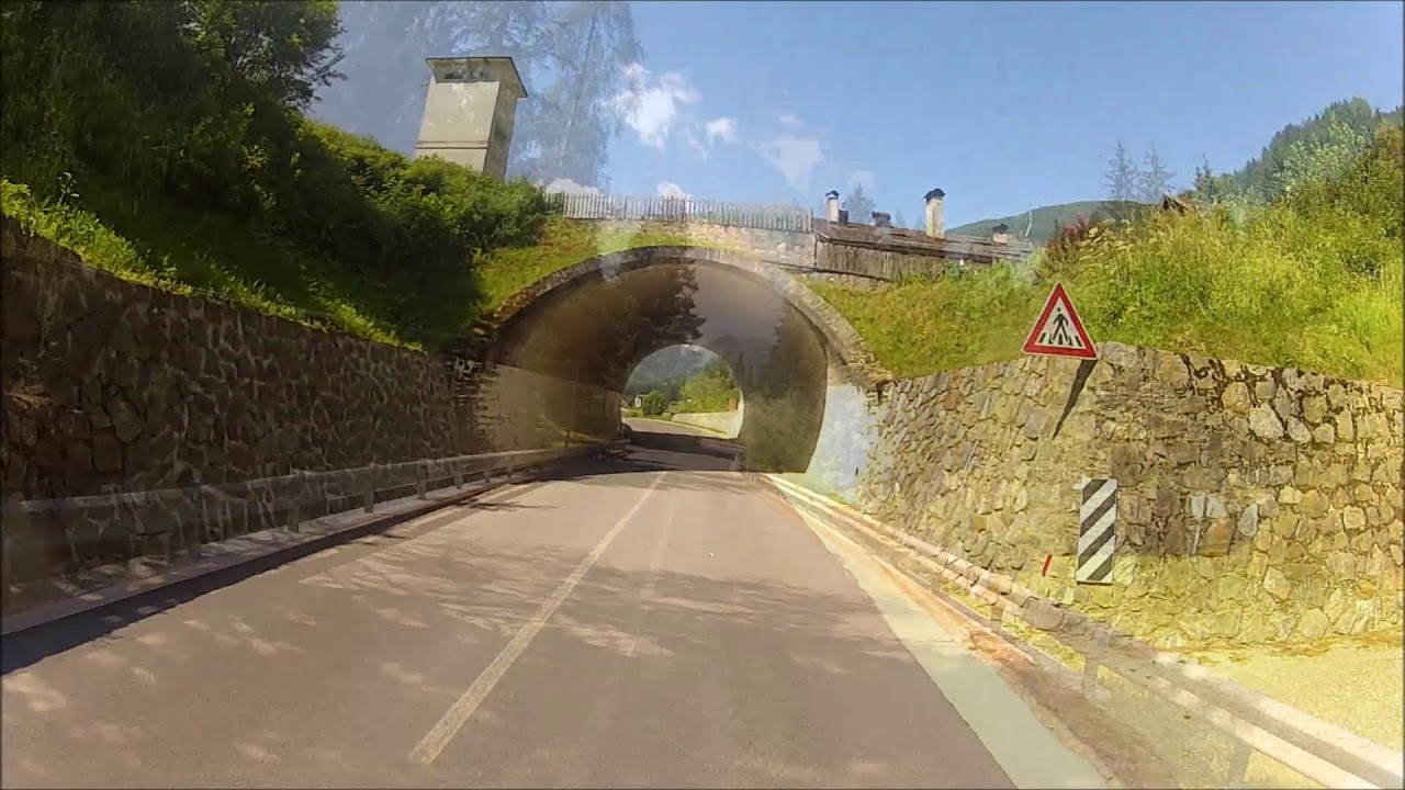 La Val d'Ultimo in moto