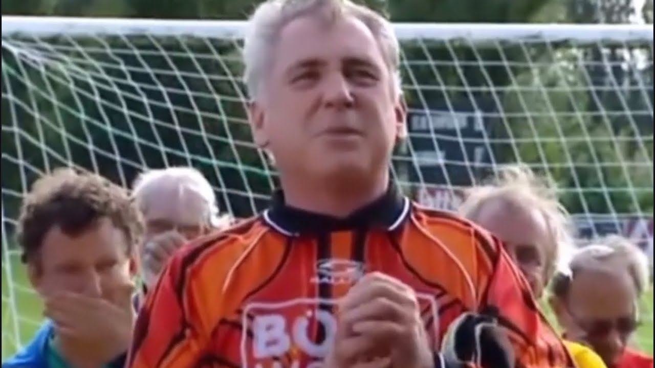 Als de geluidsman van Samson & Gert solliciteerde bij FC De Kampioenen: