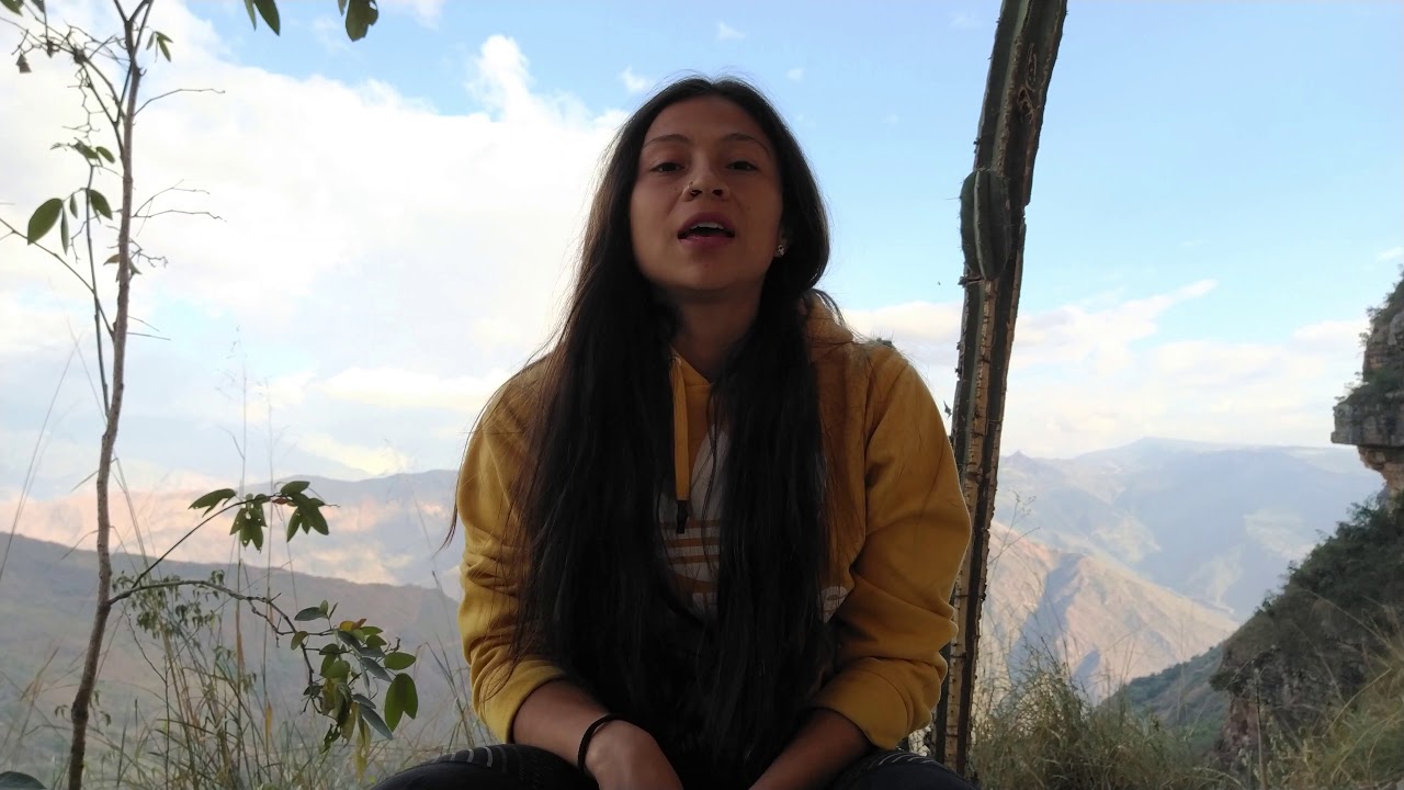 Daniela Forero en Sr. Pequeño, La Mojarra Colombia.