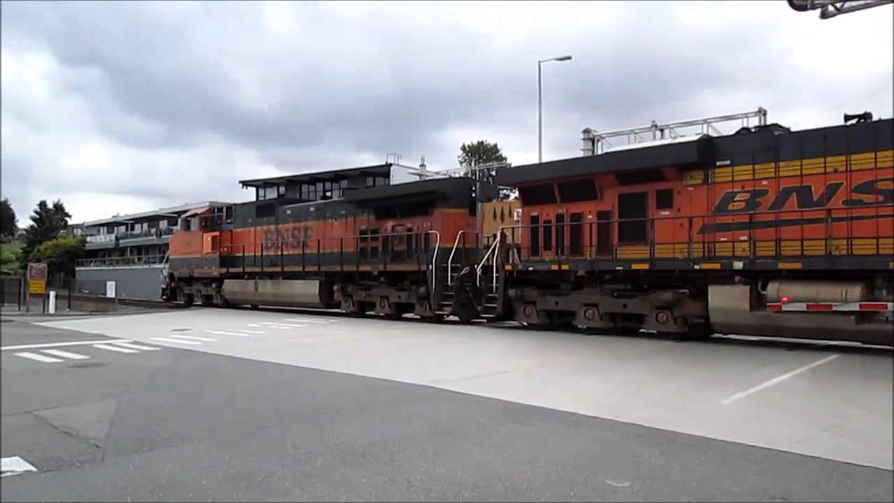 Five BNSF Paint Schemes in 20 Minutes, feat. H1! 6/20/14
