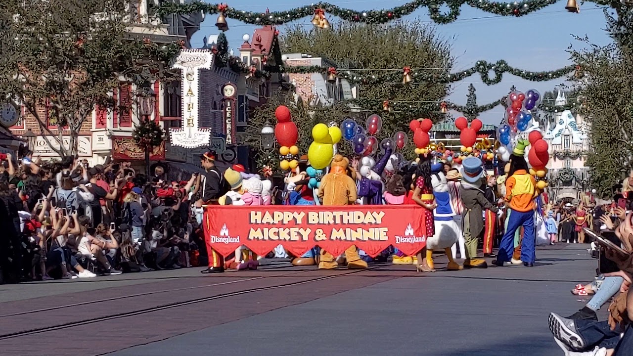 Mickey & Minnie Mouse 90th Birthday Parade at Disneyland Park