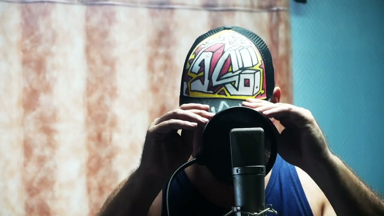 K.SÖ-Passe moi le mic Clip music video sous titres français english subtitles @WuTangClan @KSO974 