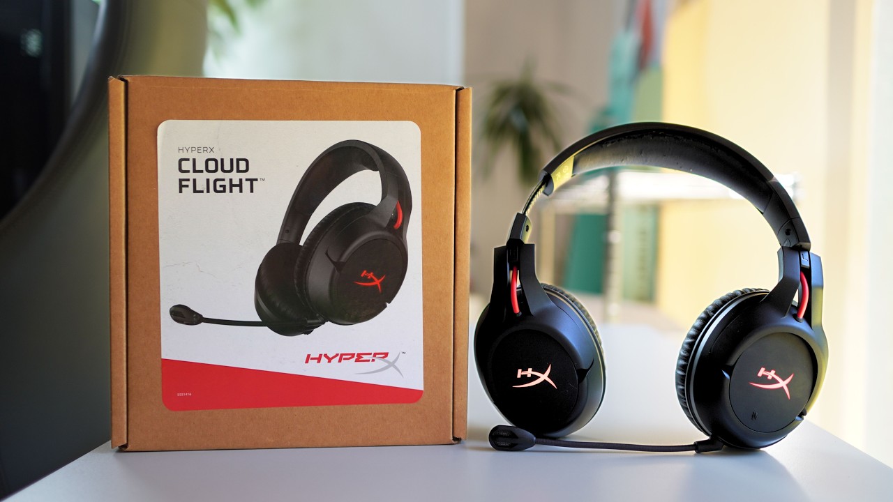 HyperX Cloud Flight - Wireless Gaming Headset: Audífonos Gamer