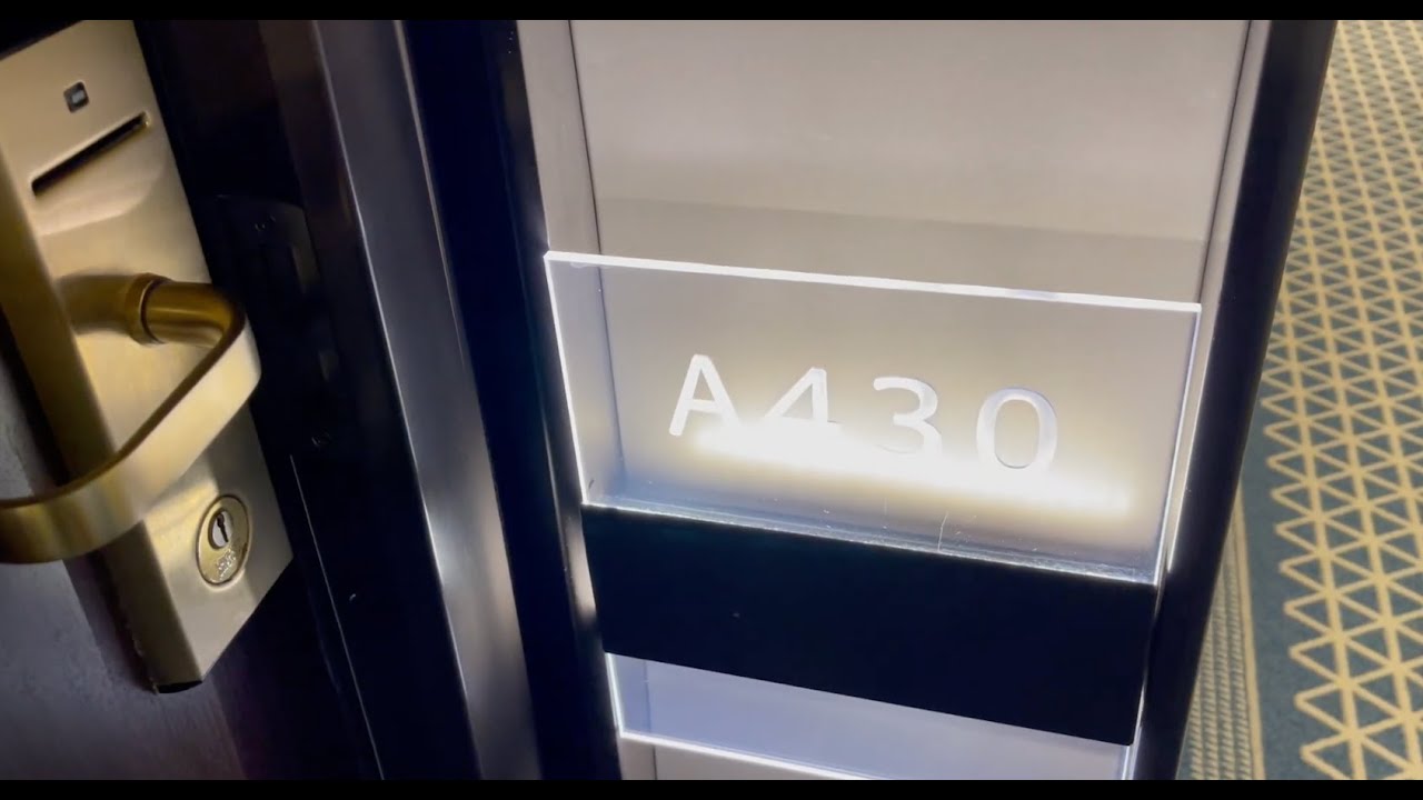 Каюта Britannia A430 круизного лайнера P&O