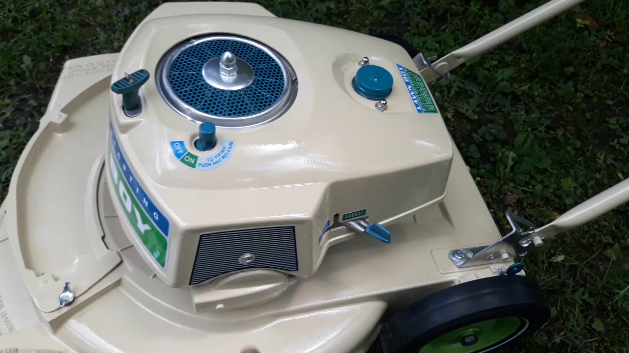 1965 Lawnboy model 5233