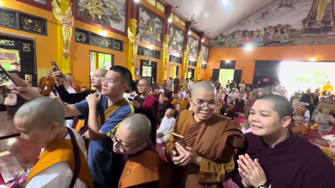 Sư Thần đồng OTTAMA SARA về Thiền Viện Phước Sơn