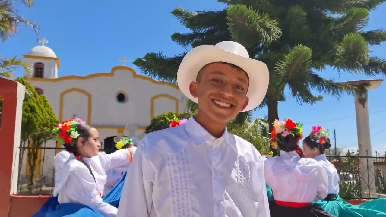 Cabañas que bonito eres/Grupo Folklórico Esencia Cabañas
