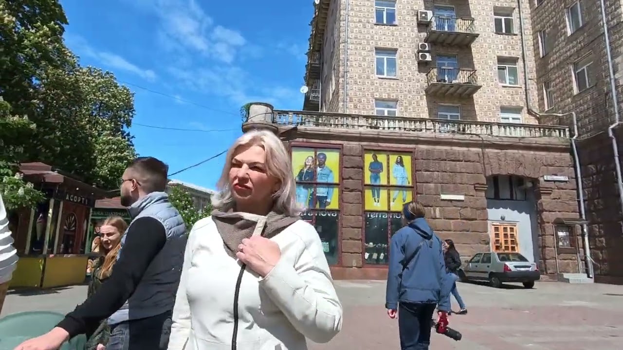 Khreshchatyk Street Walk | Kyiv Downtown in 4K