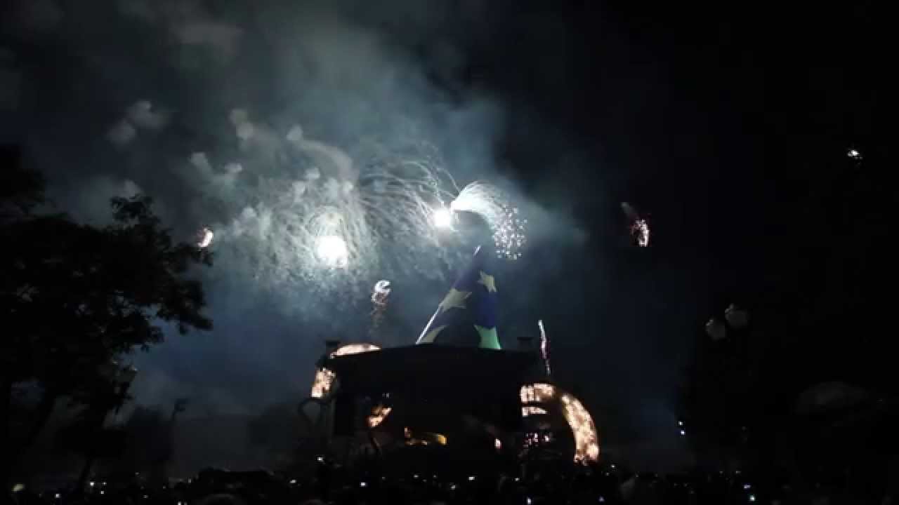 Symphony in the Stars - May the 4th Be With You fireworks