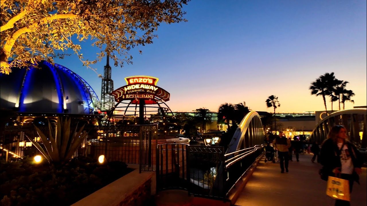 Walk With Me~ Disney Springs from Sunset to Night