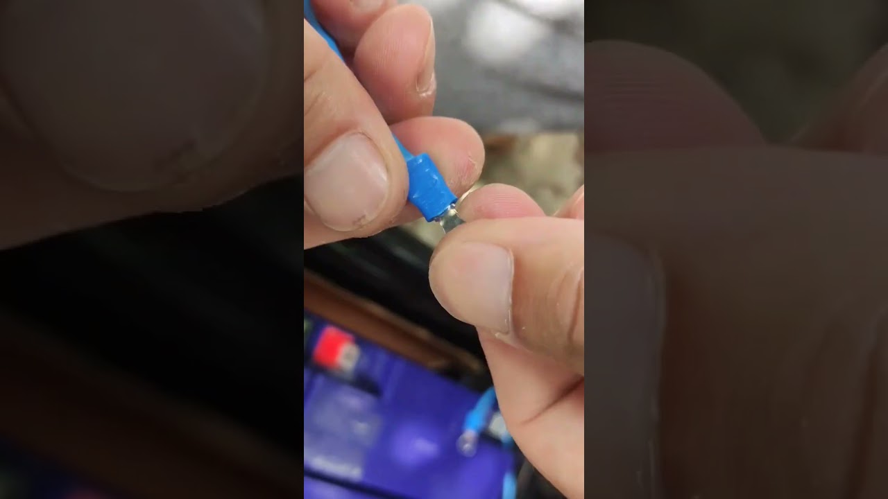 how to crimp battery cable lugs #diy #battery #cable #lug #crimpingtool
