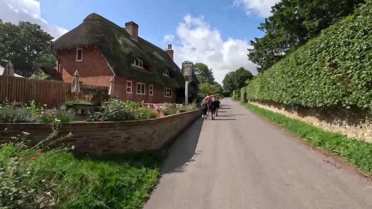 Tichborne - stunning village between Alresford and Cheriton
