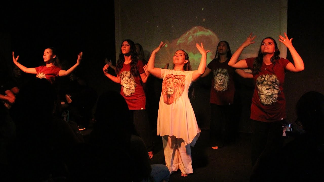 O FOGO ARDERÁ COREOGRAFIA