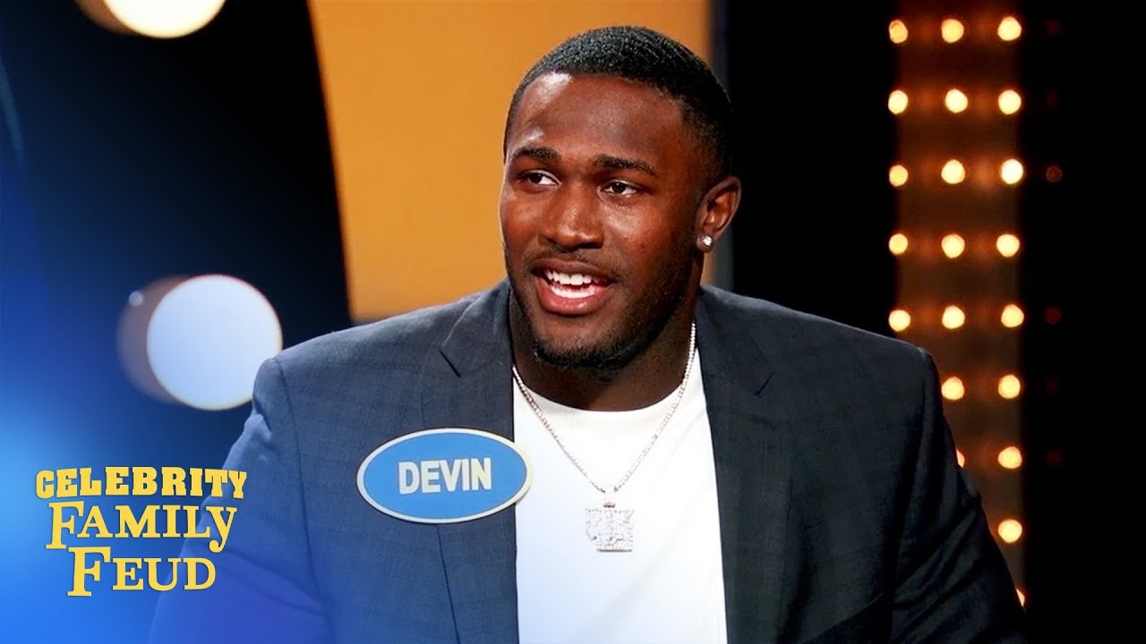 Besides the lips, what might you touch during a kiss? | Celebrity Family Feud