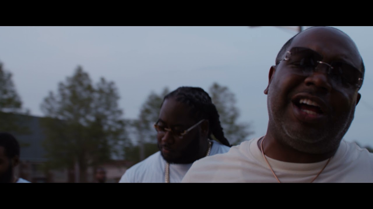 Ray Diddy x Mack Nickels ft. BYLUG Clay Treat A Dog (Prod by:CoalCASHBLACK)