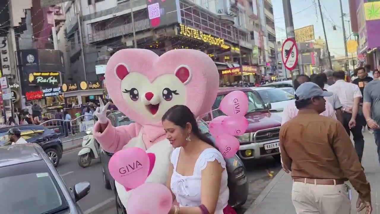 Valentine's day Bangalore church street walk | Bangalore valentine day special  | MG road Bangalore 