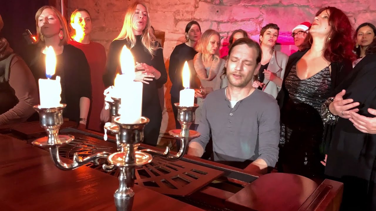 ZÜRICH SINGT feat. Tom Bernhard & Friends - It Don't Have To Change (John Legend Cover)