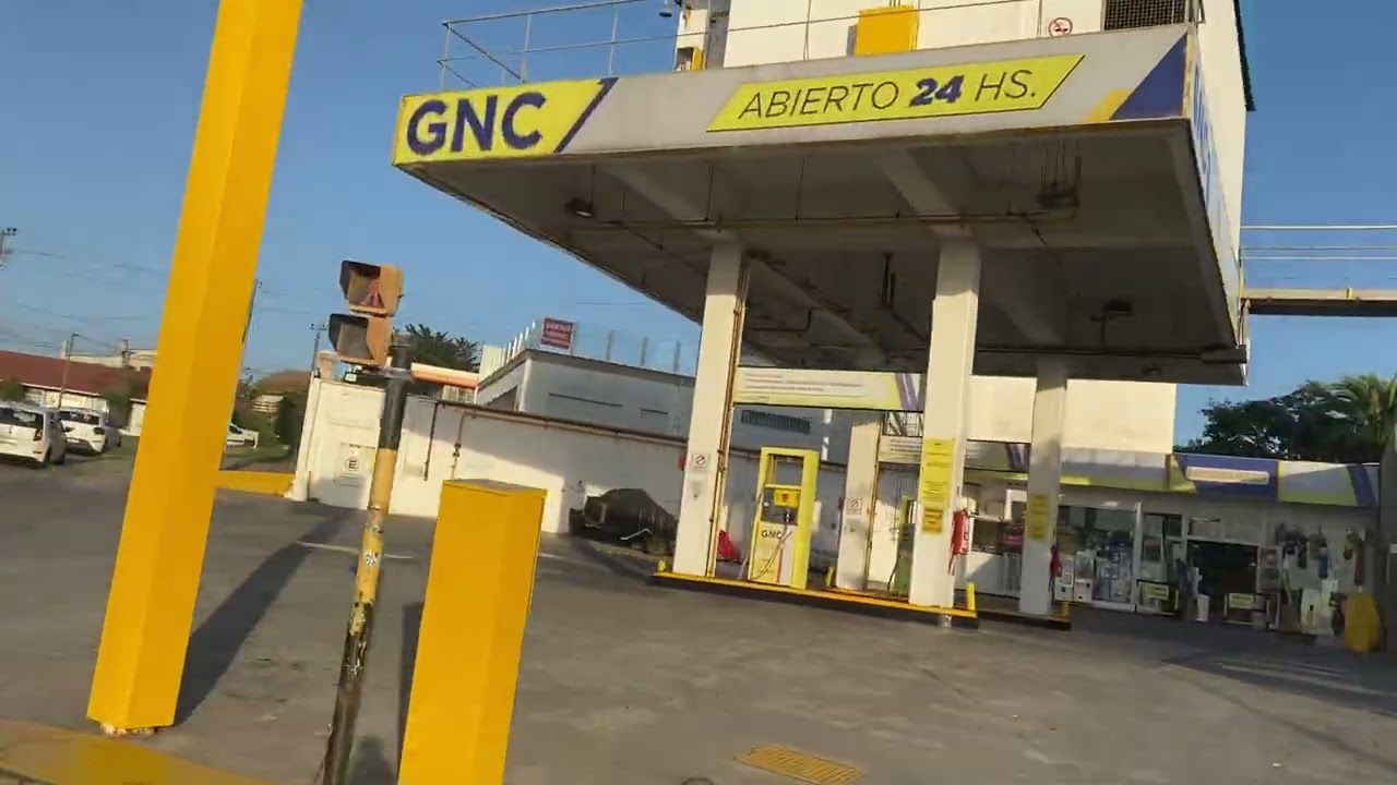Buenos días recorrido en  moto hasta playa los acantilados