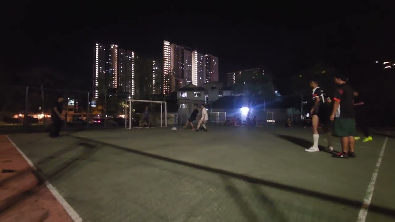 “No crowd, no lights—just real game.”