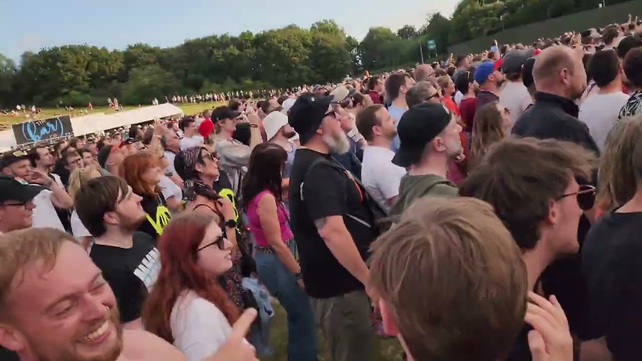 Royal Blood - Figure it out (Live at National Bowl, Milton Keynes - June/25 2023)