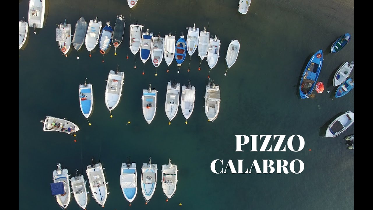 A typical Evening In Pizzo Calabro Calabria - Italy 2016 - 4K