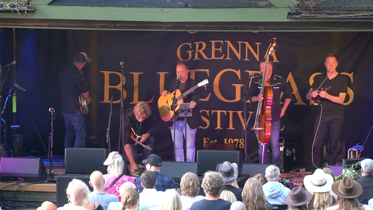 Full Concert - Downhill Bluegrass Band
