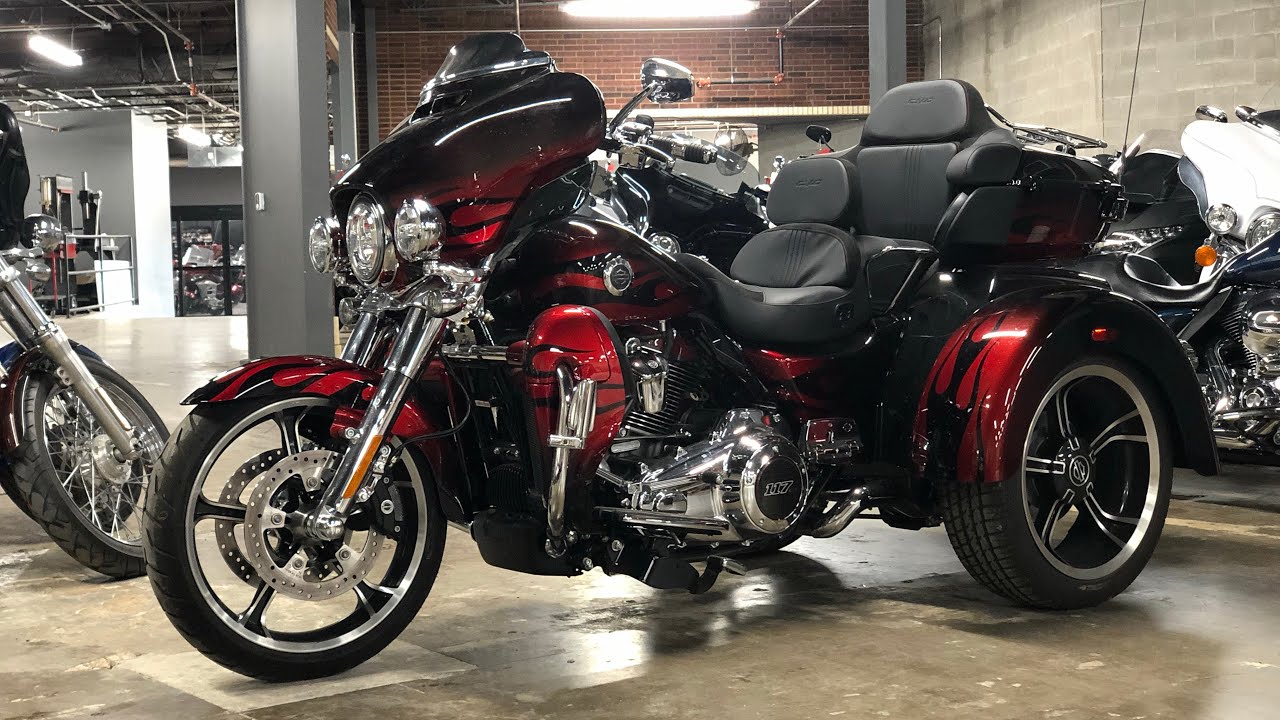 2022 Harley-Davidson Tri-Glide CVO