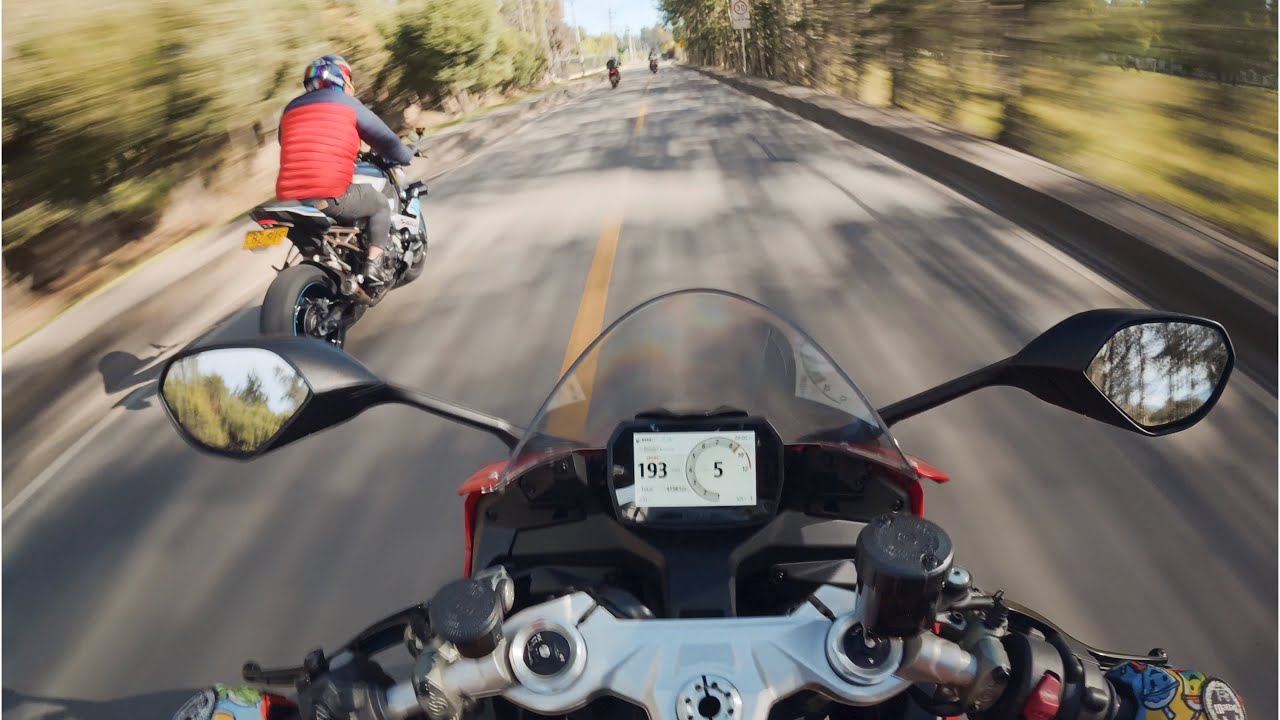 Me lleve a CANDELIAR la Panigale v2 Contra TODAS las motos.