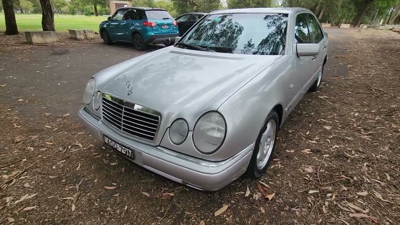 1998 Mercedes Benz E320
