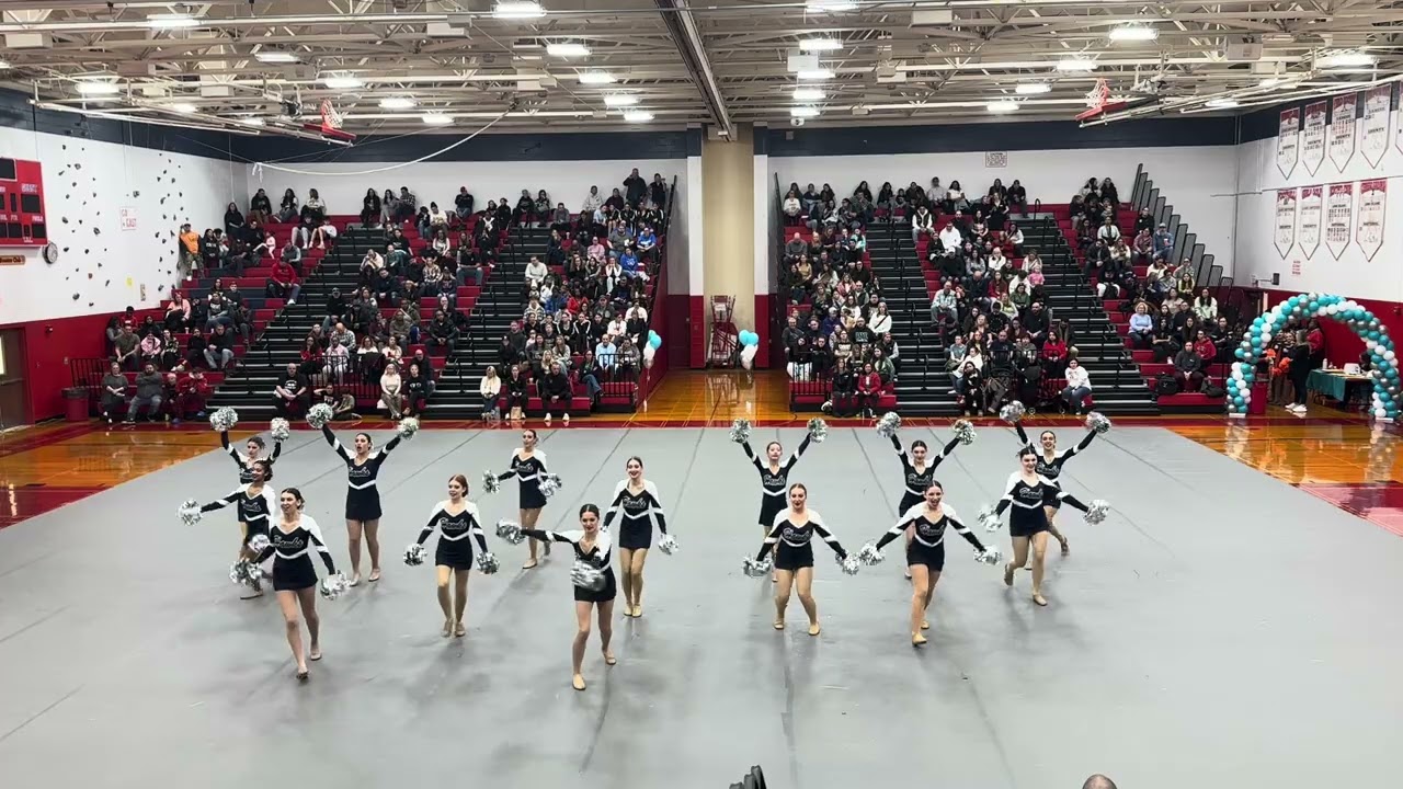 Stephanie Cucarese - Plainview Old Bethpage HS Medium Varsity II Pom - 1st Place LIDTA Winter 2025