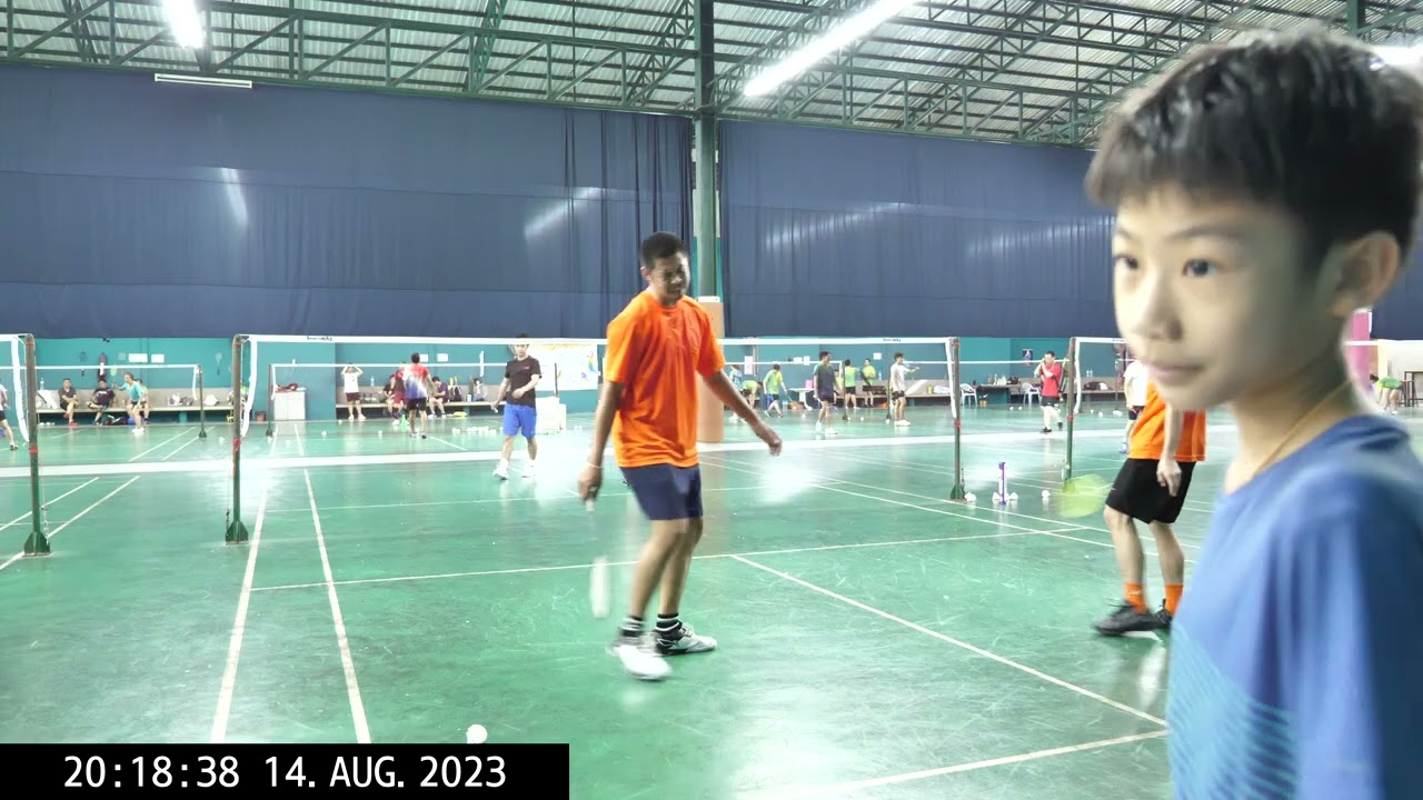 โค้ชไอซ์,โค้ชโชว์,โค้ชปอน,โค้ชแบน VS นักกีฬาจากประเทศจีน WANG Zhengming 王睜茗 อดีตนักกีฬาทีมชาติ EP01