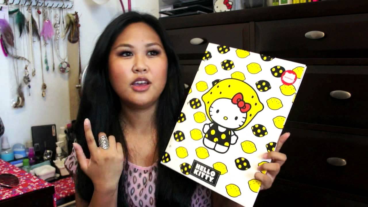 What's In My School Bag? Fall 2011