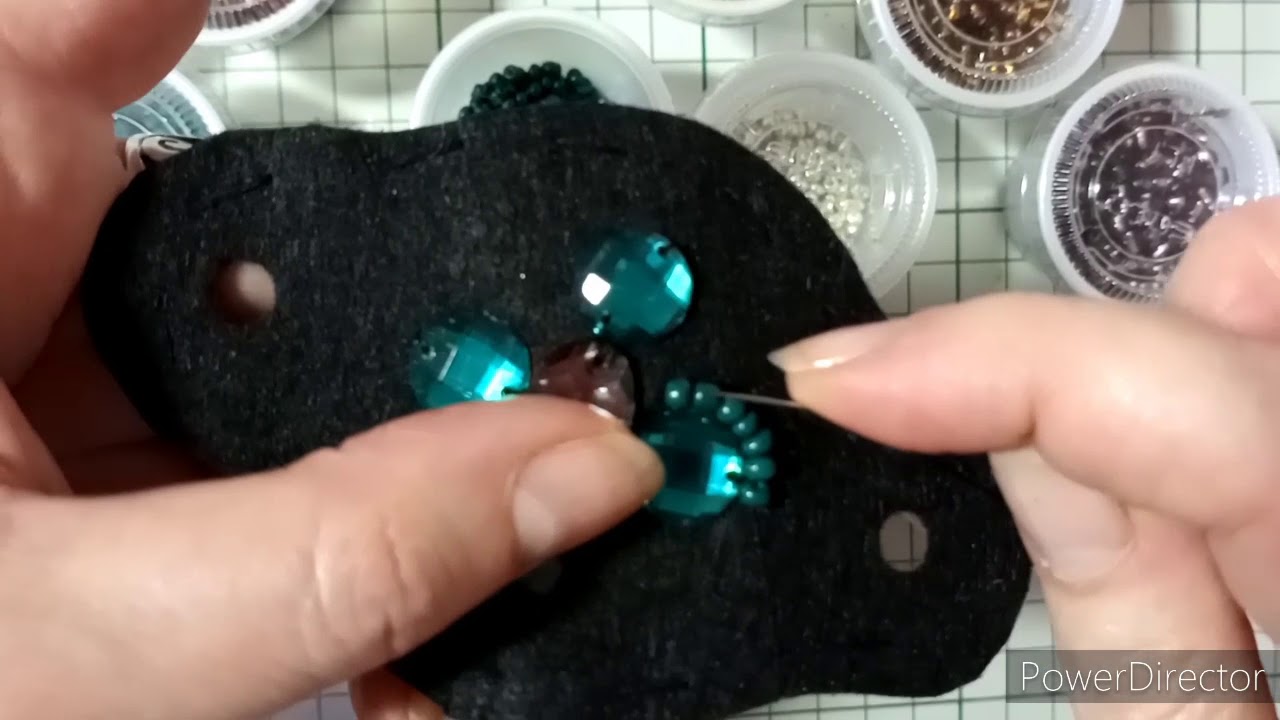 Barrette perles brodée
