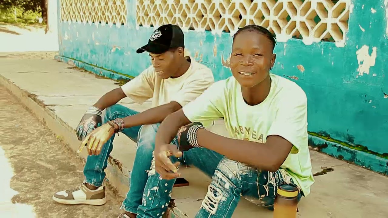 Belux G _feat_ Otall Moço da Wizzy--- Ekoma tza Edy_Saua-saua( JB Maker)