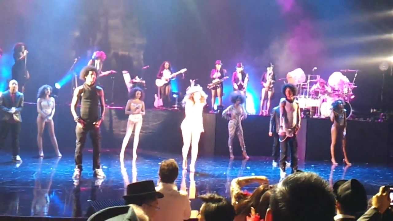 [HD Orig.] New Year's Eve 2013 Beyonce Countdown