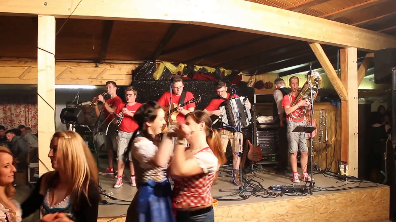 Video3: Spatzenfest beim Schilcherhof Ligist - Die Musi Buam