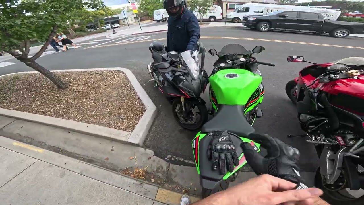 getting food with friends on bikes