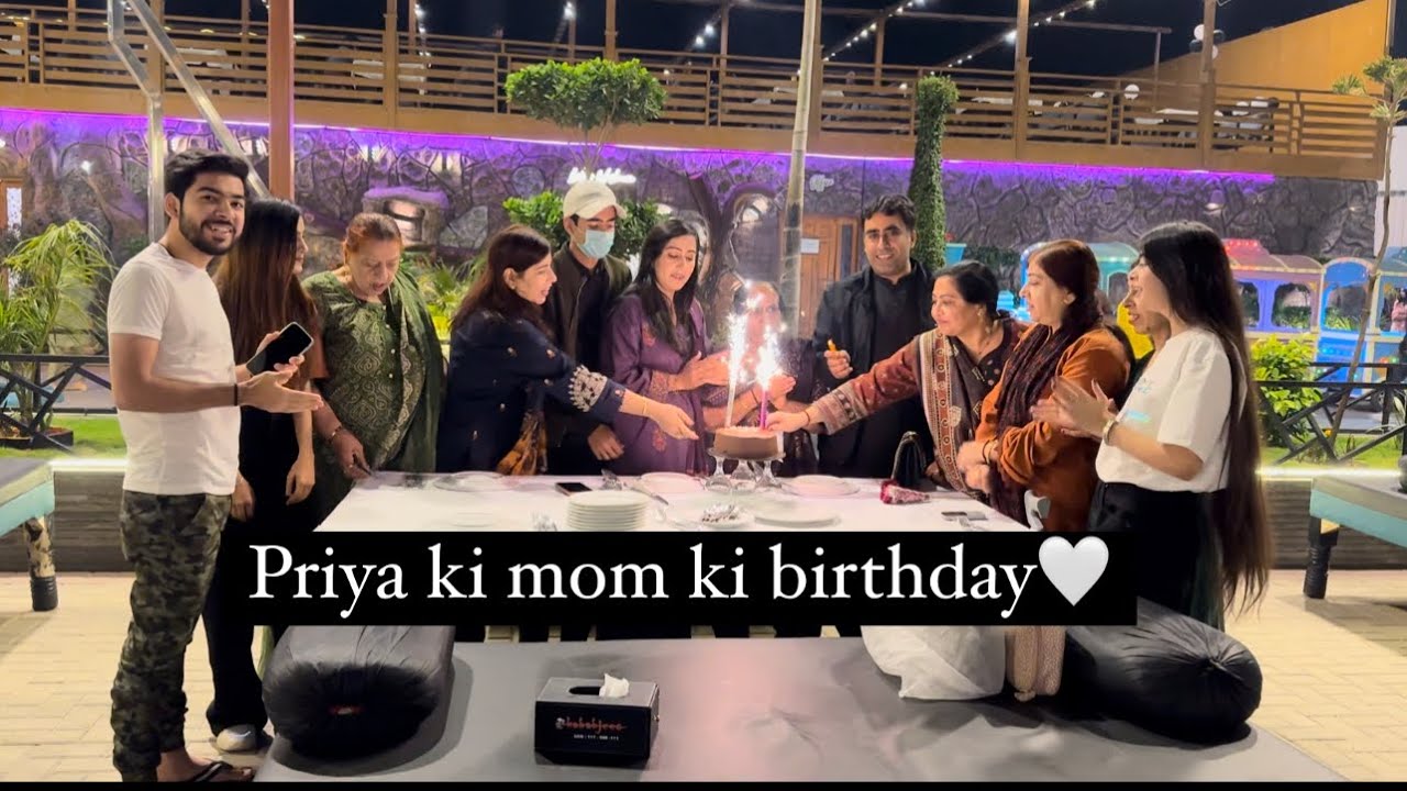 Aunty se birthday ki treat li | Missing Priya | kababjees restaurant | Hyderabad