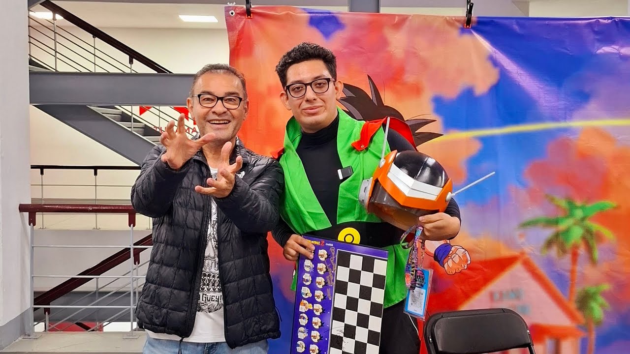 Entrevista al gran maestro Mario castañeda en el axot matsuri  ¿diós akira? ¿ goku es perseverancia?
