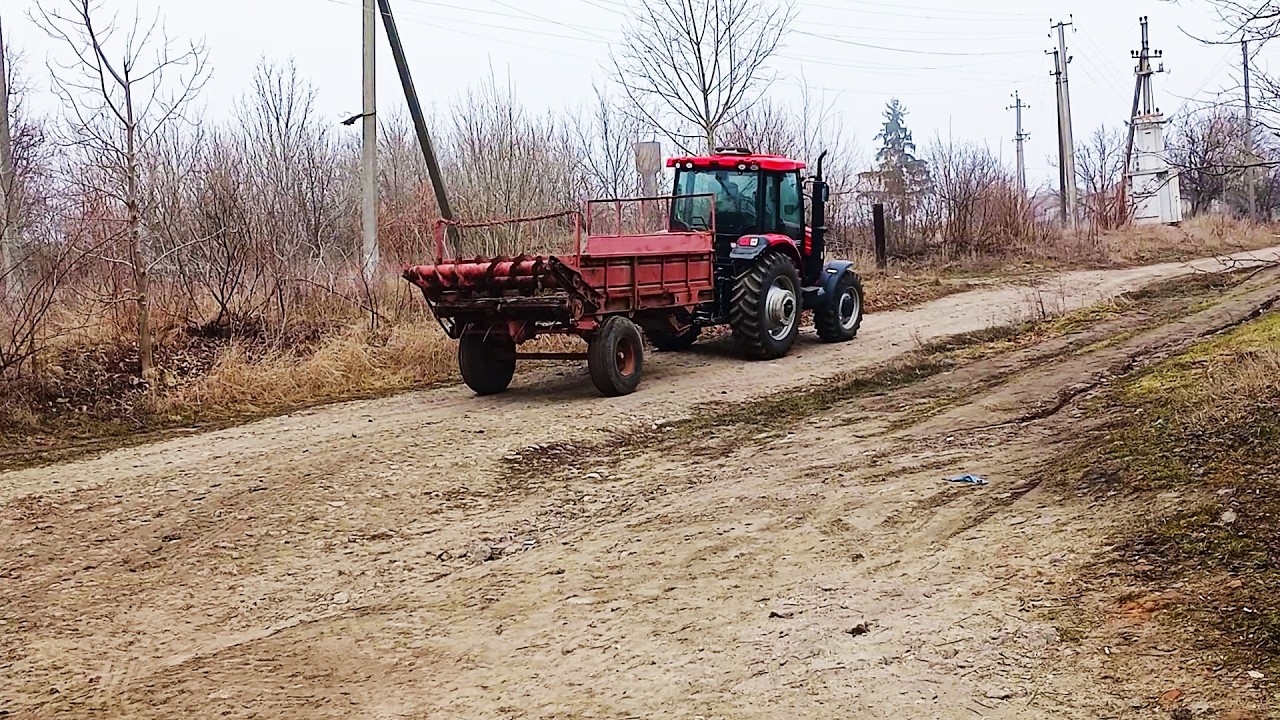 Механізатори в полі НЕ механізатори на базі