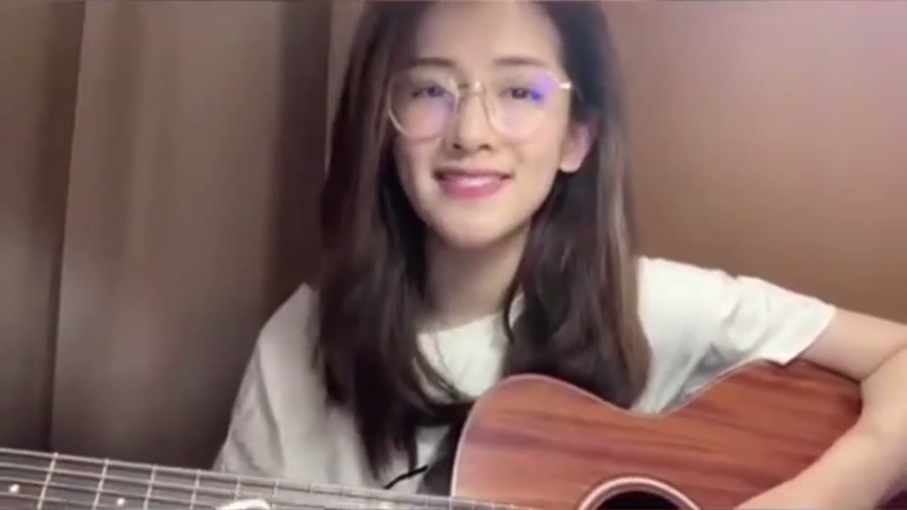 【陈昊宇】弹唱《Forever Young》｜cover by艾怡良