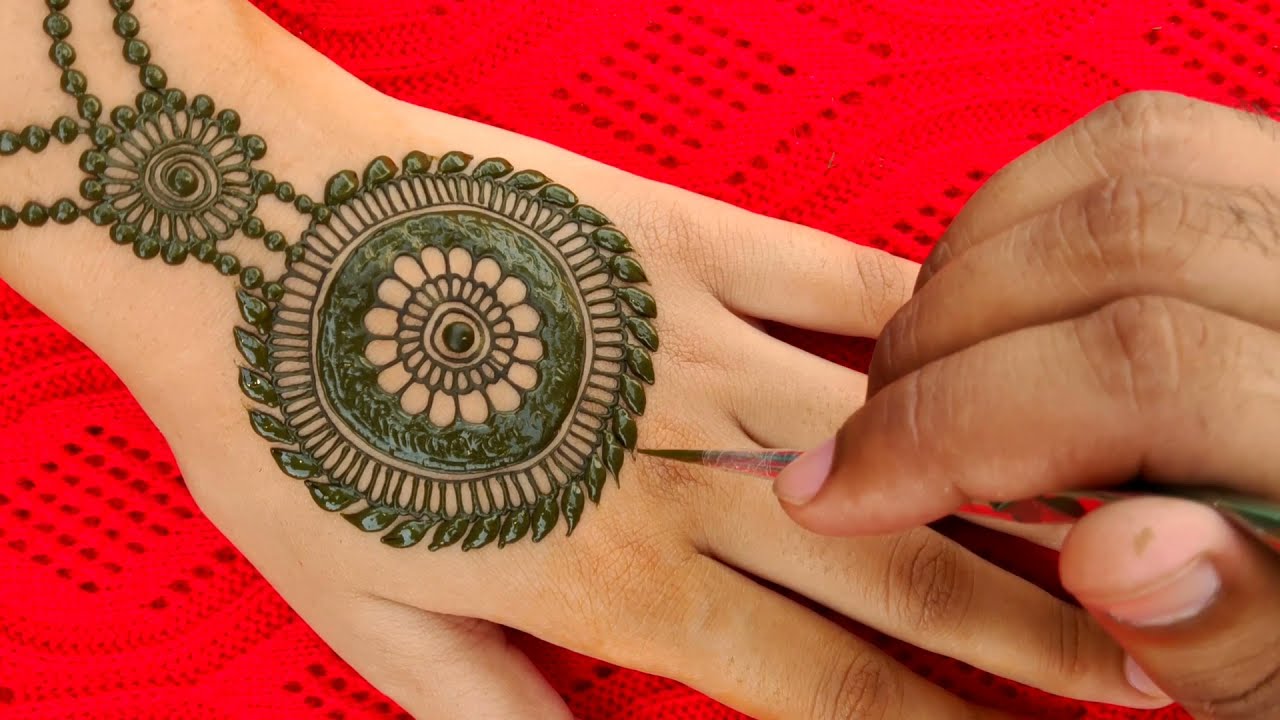 latest simple and beautiful palm mehndi design gol tikki mehndi GJMEHENDIDESIGNE
